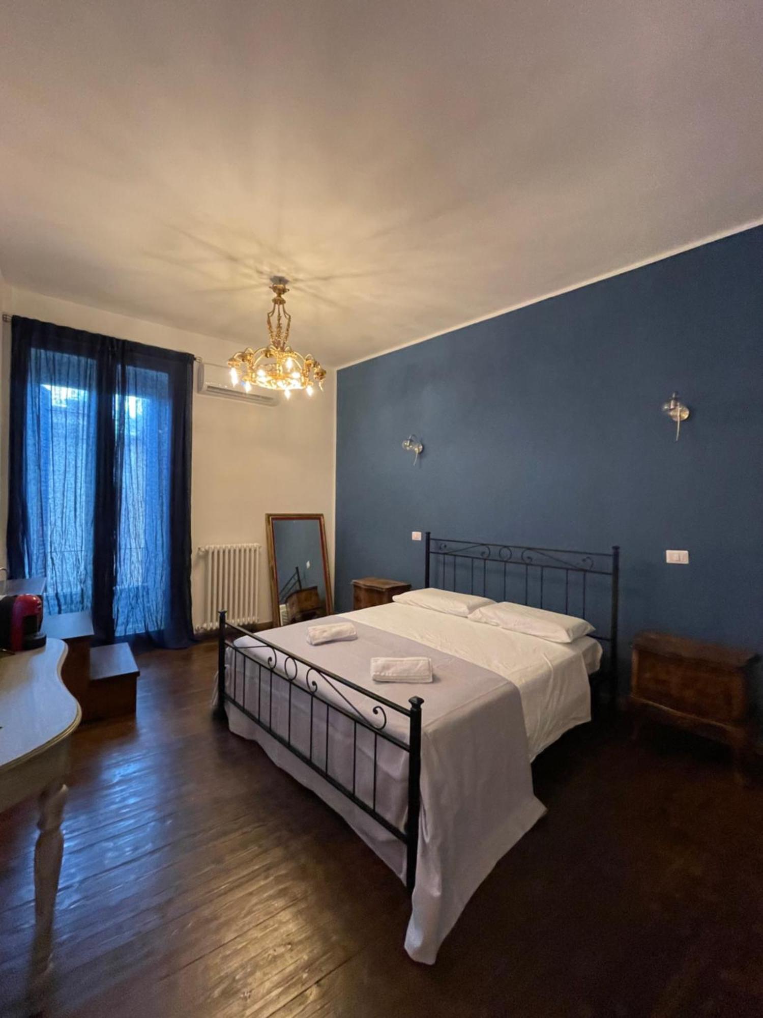 Il Serafino Holiday Suites Bari Eksteriør bilde