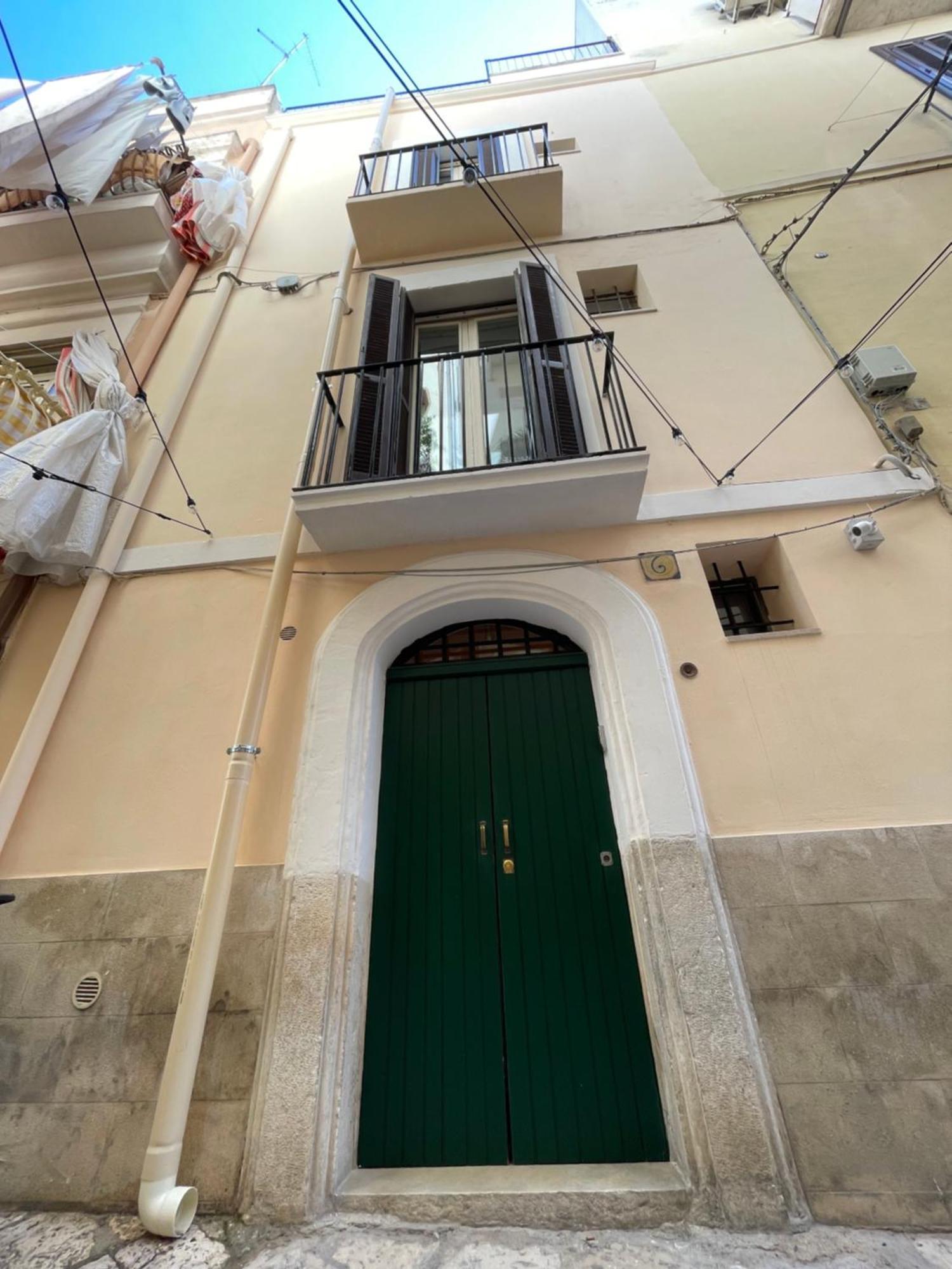 Il Serafino Holiday Suites Bari Eksteriør bilde